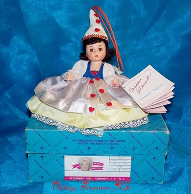 Madame Alexander Queen of Hearts #424 Storyland Series Alice in Wonderland  Storybook Doll Vintage 1987 (Original Box & Wrist Hang Tag Booklet) ***USPS 